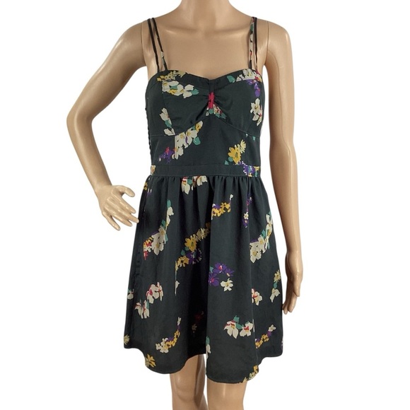 American Eagle Charcoal Gray Floral Mini Dress Crisscross Back Size 8 - Picture 1 of 7